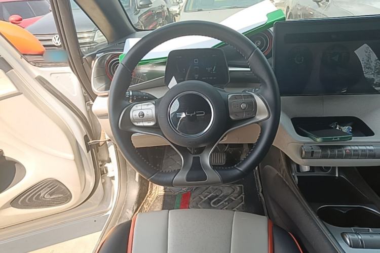 Used BYD Dolphin 2021 405 km Free Version Steering Wheel