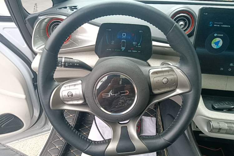 Used BYD Dolphin 2021 405 km Fashion Edition Steering Wheel