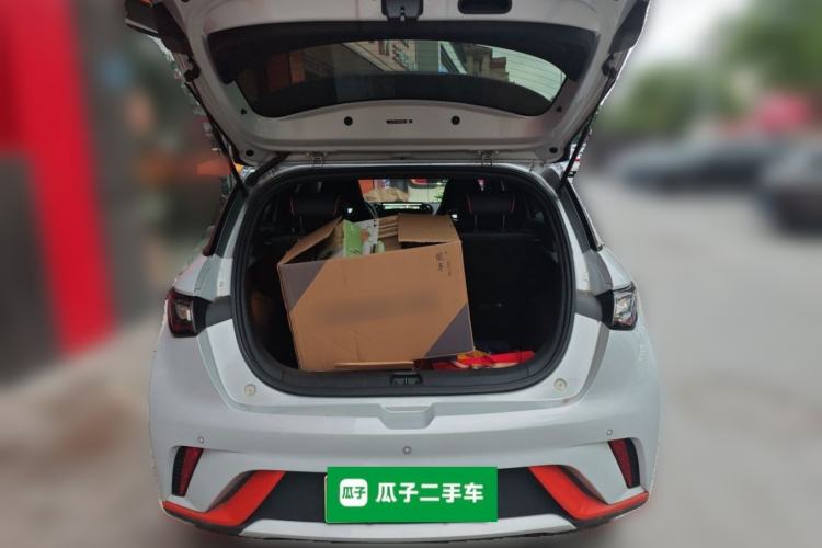 Used BYD Dolphin 2021 405 km Fashion Edition Trunk