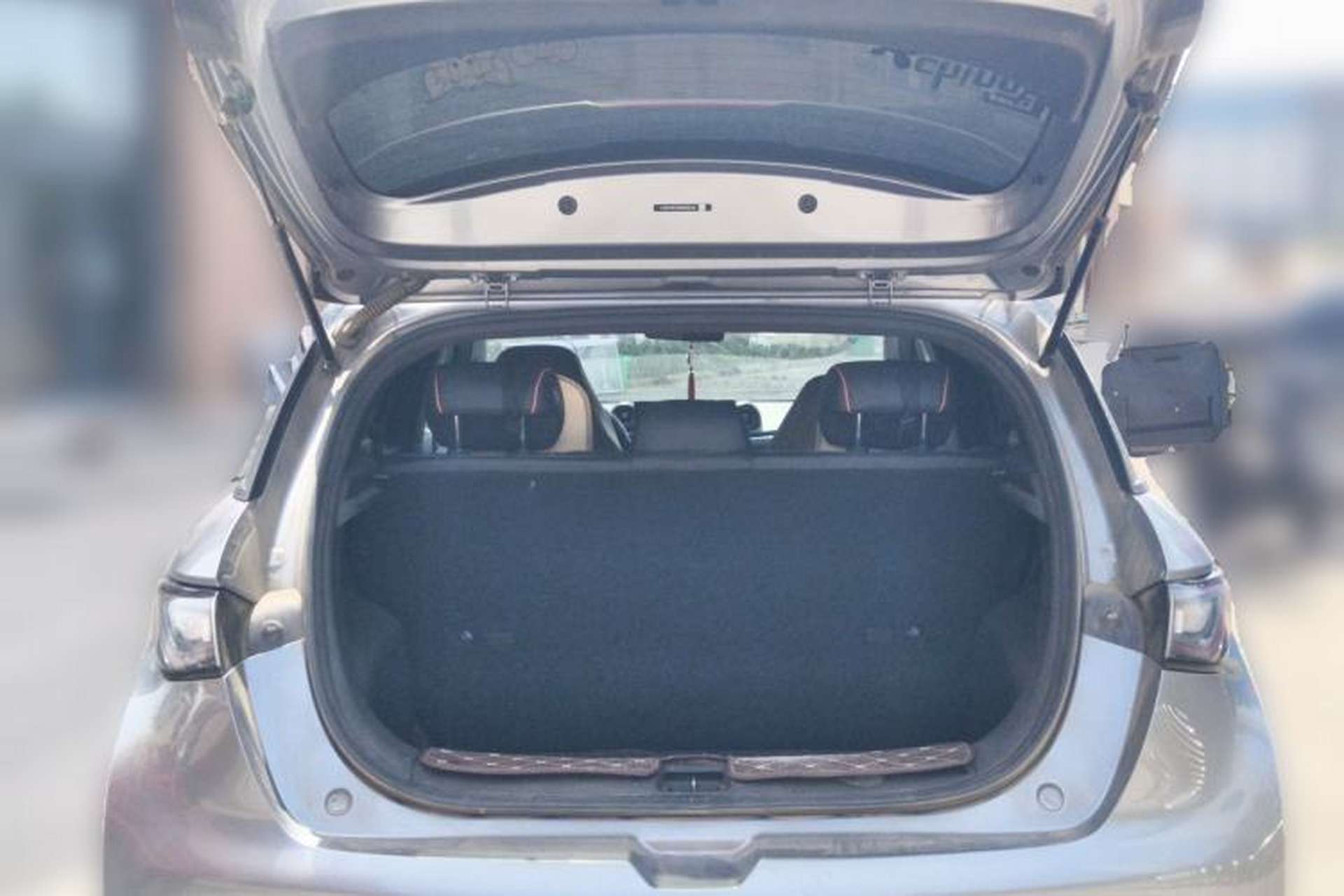 Used BYD Dolphin 2021 405 km Free Version Trunk