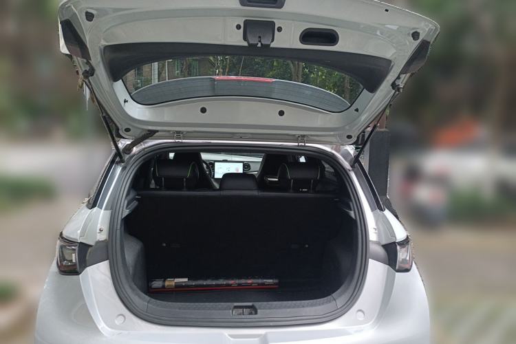 Used BYD Dolphin 2021 405 km Free Version Trunk