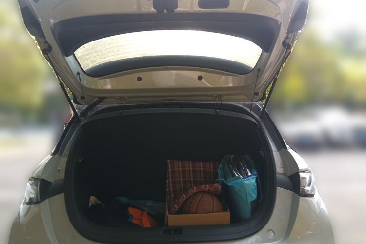 Used BYD Dolphin 2021 405 km Free Version Trunk