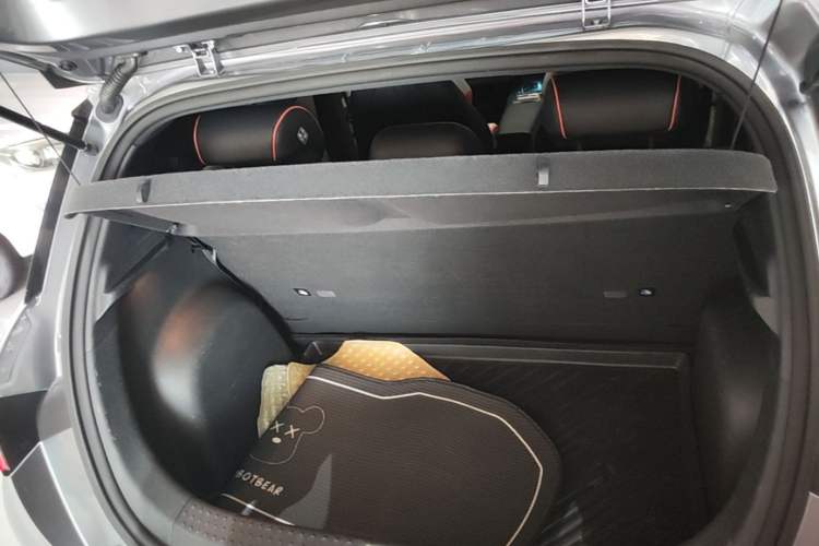 Used BYD Dolphin 2021 405 km Fashion Edition Trunk