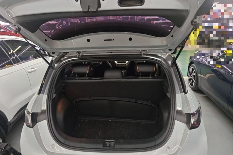 Used BYD Dolphin 2021 405 km Free Version Trunk