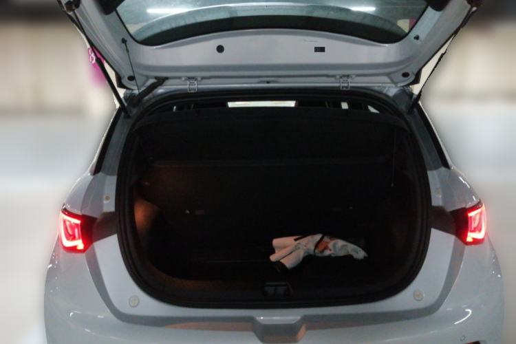 Used BYD Dolphin 2021 405 km Fashion Edition Trunk