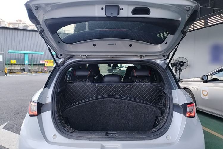 Used BYD Dolphin 2021 405 km Fashion Edition Trunk
