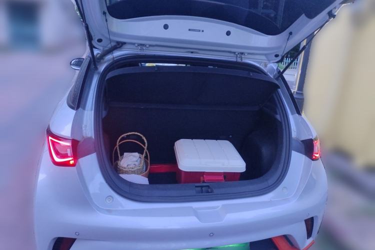 Used BYD Dolphin 2021 405 km Fashion Edition Trunk