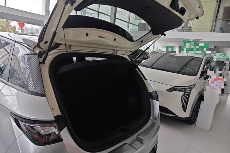 Used BYD Dolphin 2021 405 km Fashion Edition Trunk