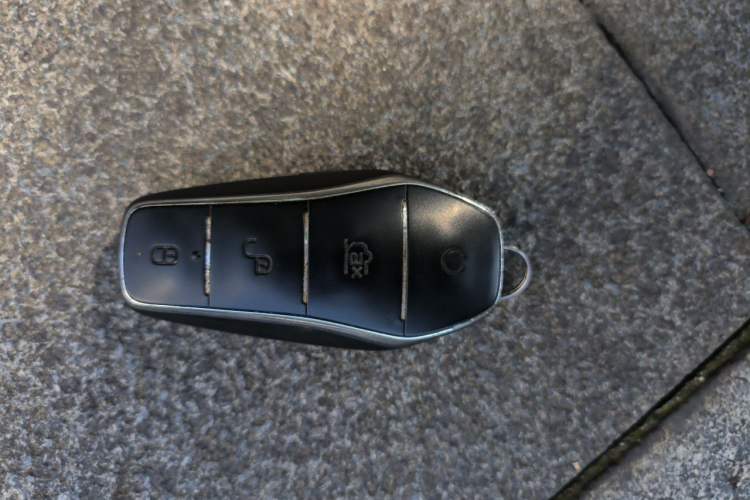 Used BYD Dolphin 2021 405 km Free Version Vehicle Key