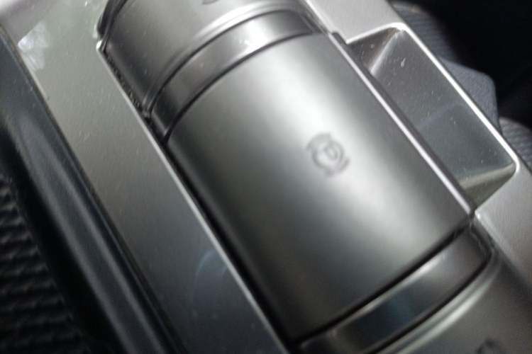 Used BYD Dolphin 2021 405 km Free Version Vehicle Key