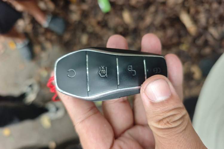 Used BYD Dolphin 2021 405 km Free Version Vehicle Key