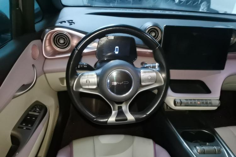 Used BYD Dolphin 2021 405 km Fashion Edition Steering Wheel