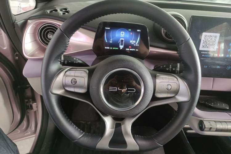Used BYD Dolphin 2021 405 km Fashion Edition Steering Wheel
