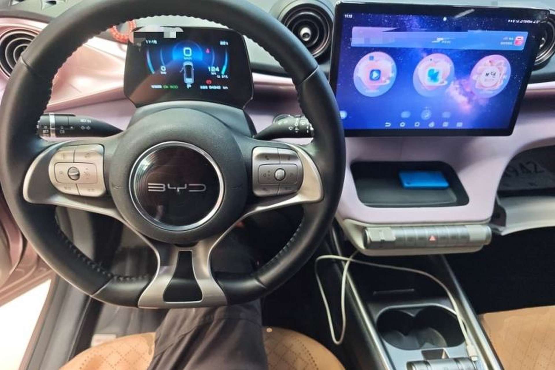 Used BYD Dolphin 2021 405 km Fashion Edition Steering Wheel
