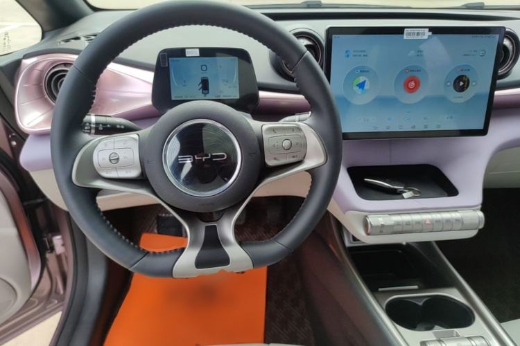 Used BYD Dolphin 2021 405 km Fashion Edition Steering Wheel