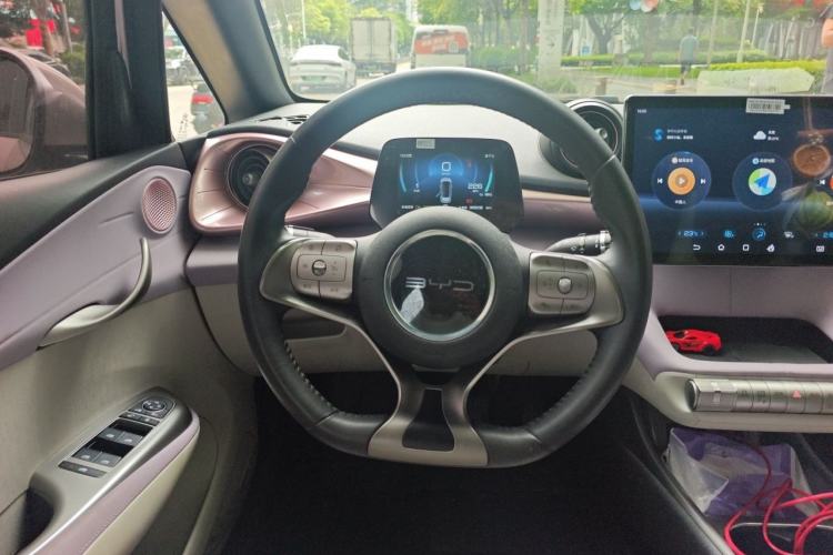 Used BYD Dolphin 2021 405 km Fashion Edition Steering Wheel