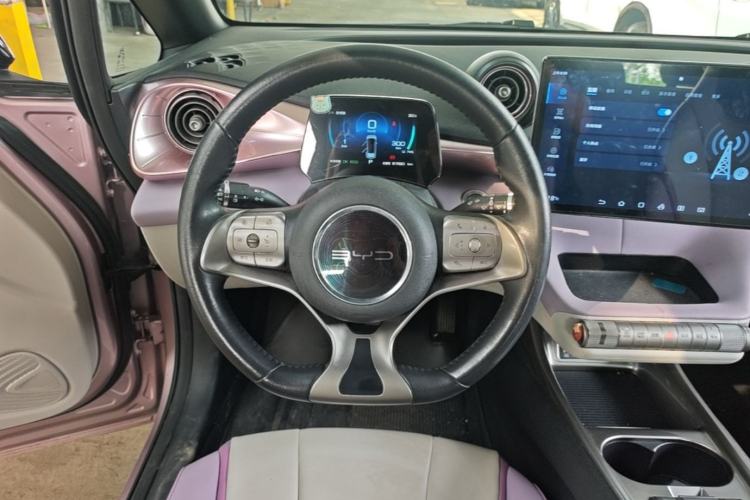 Used BYD Dolphin 2021 405 km Fashion Edition Steering Wheel