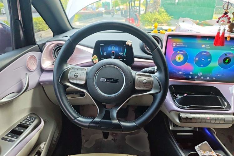 Used BYD Dolphin 2021 405 km Fashion Edition Steering Wheel