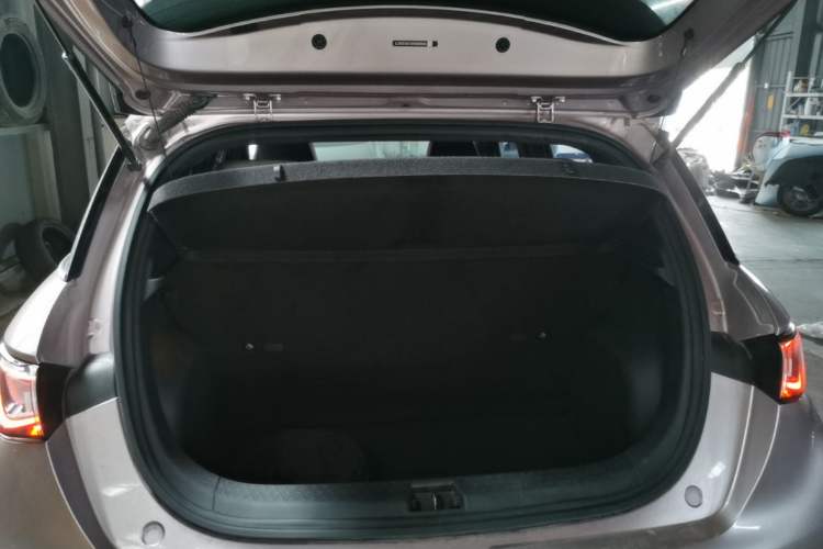 Used BYD Dolphin 2021 405 km Free Version Trunk