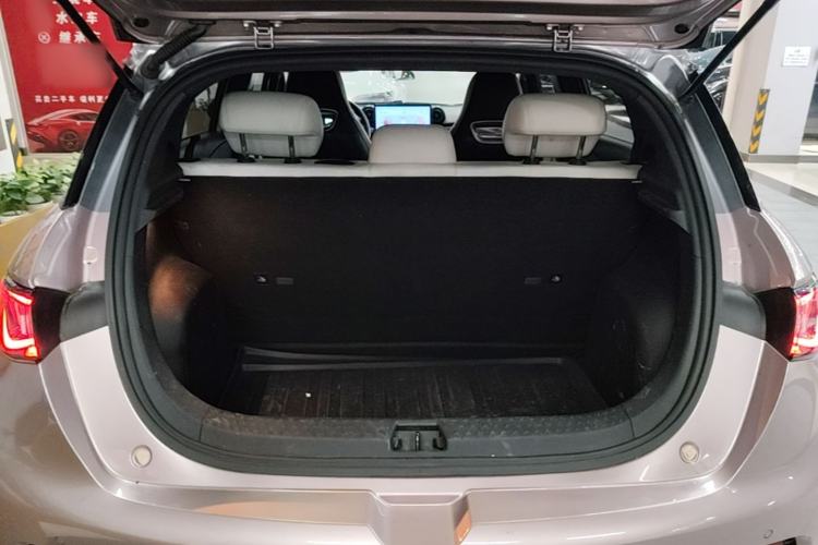 Used BYD Dolphin 2021 405 km Fashion Edition Trunk