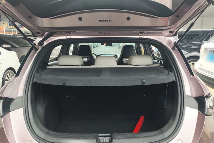 Used BYD Dolphin 2021 405 km Fashion Edition Trunk