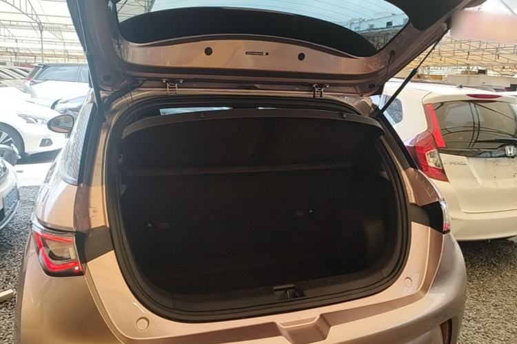 Used BYD Dolphin 2021 405 km Fashion Edition Trunk
