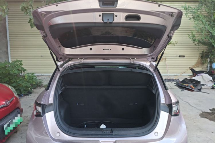 Used BYD Dolphin 2021 405 km Fashion Edition Trunk