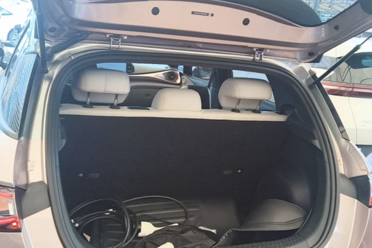 Used BYD Dolphin 2021 405 km Fashion Edition Trunk
