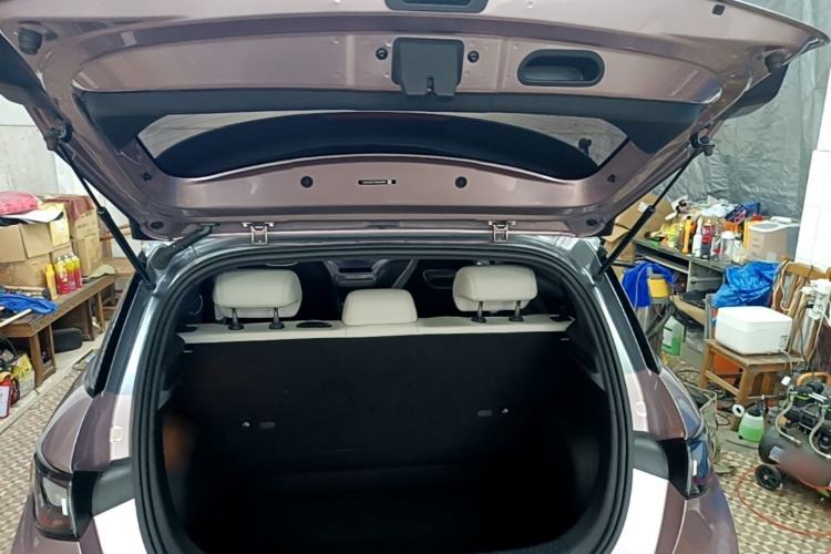 Used BYD Dolphin 2021 405 km Fashion Edition Trunk
