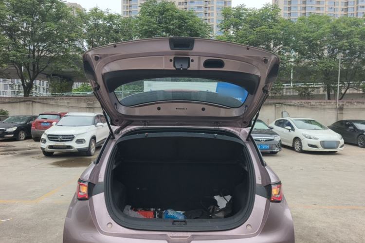 Used BYD Dolphin 2021 405 km Fashion Edition Trunk