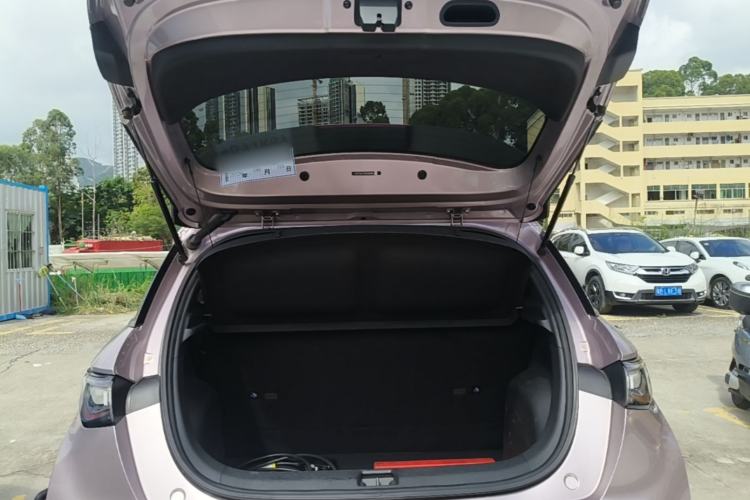 Used BYD Dolphin 2021 405 km Fashion Edition Trunk