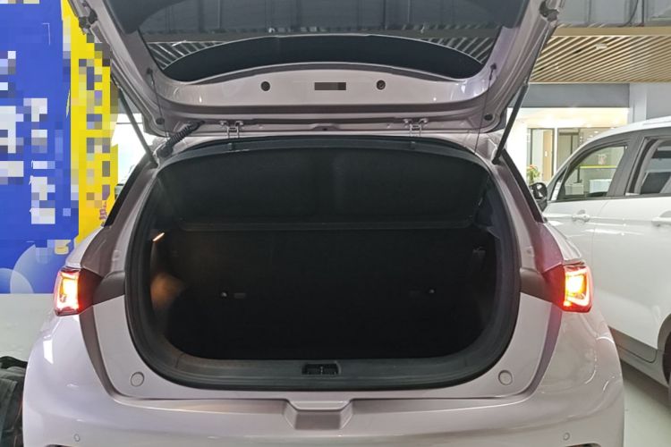 Used BYD Dolphin 2021 405 km Fashion Edition Trunk