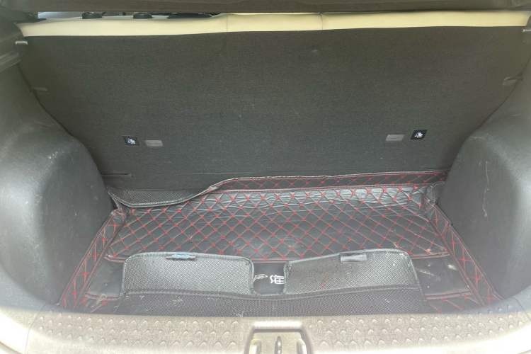 Used BYD Dolphin 2021 405 km Fashion Edition Trunk