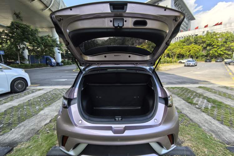 Used BYD Dolphin 2021 405 km Fashion Edition Trunk