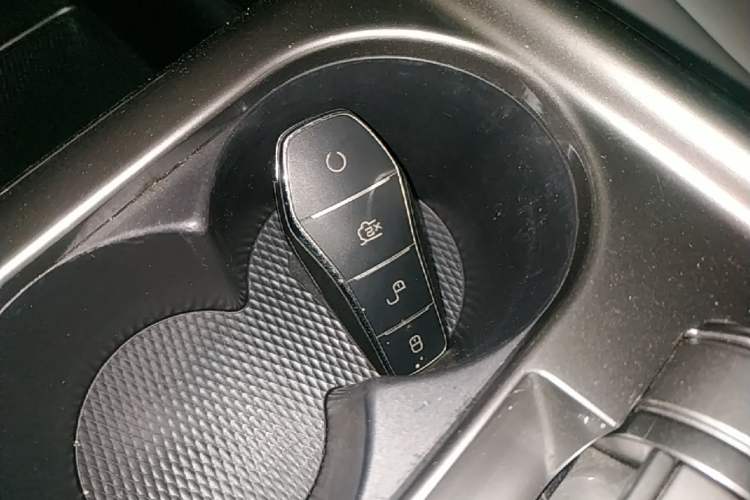 Used BYD Dolphin 2021 405 km Fashion Edition Vehicle Key