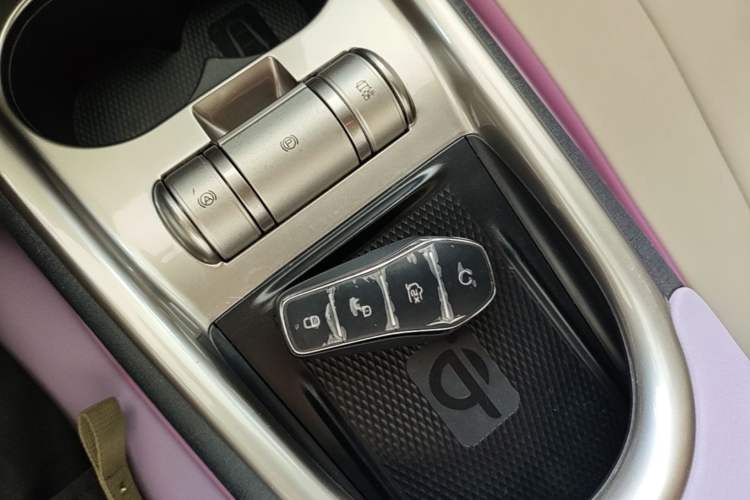 Used BYD Dolphin 2021 405 km Fashion Edition Vehicle Key