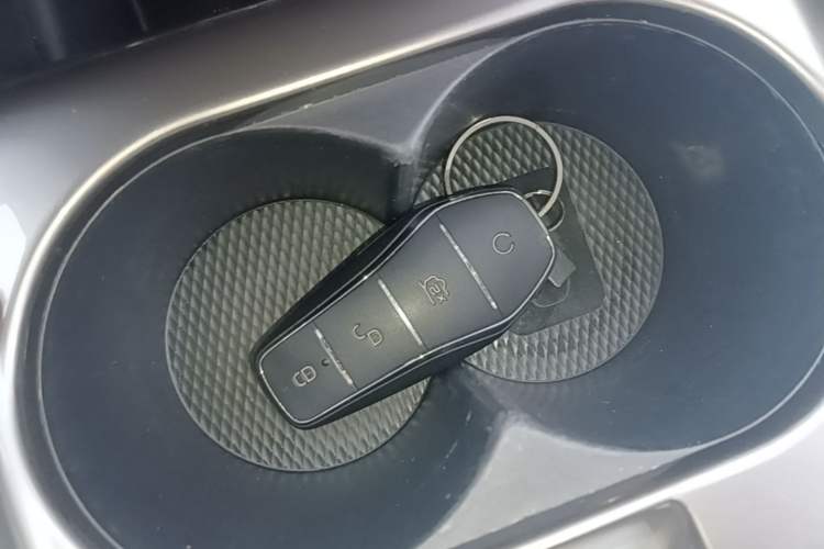 Used BYD Dolphin 2021 405 km Fashion Edition Vehicle Key