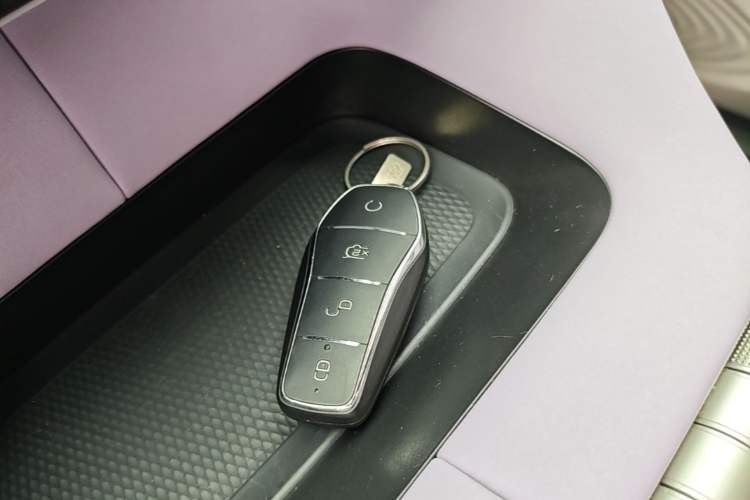 Used BYD Dolphin 2021 405 km Fashion Edition Vehicle Key