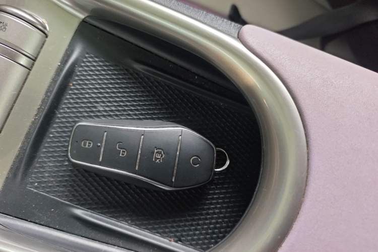 Used BYD Dolphin 2021 405 km Fashion Edition Vehicle Key