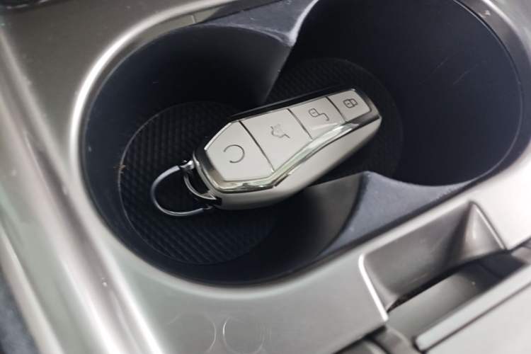 Used BYD Dolphin 2021 405 km Fashion Edition Vehicle Key