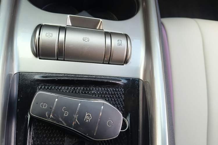 Used BYD Dolphin 2021 405 km Fashion Edition Vehicle Key