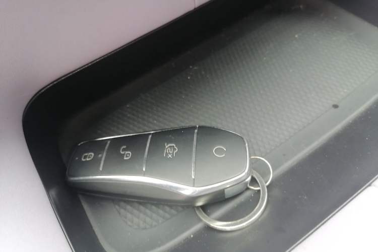 Used BYD Dolphin 2021 405 km Fashion Edition Vehicle Key