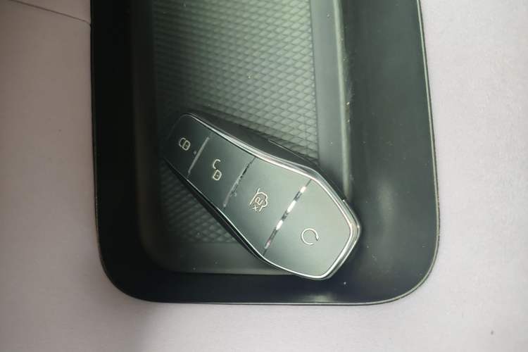 Used BYD Dolphin 2021 405 km Fashion Edition Vehicle Key