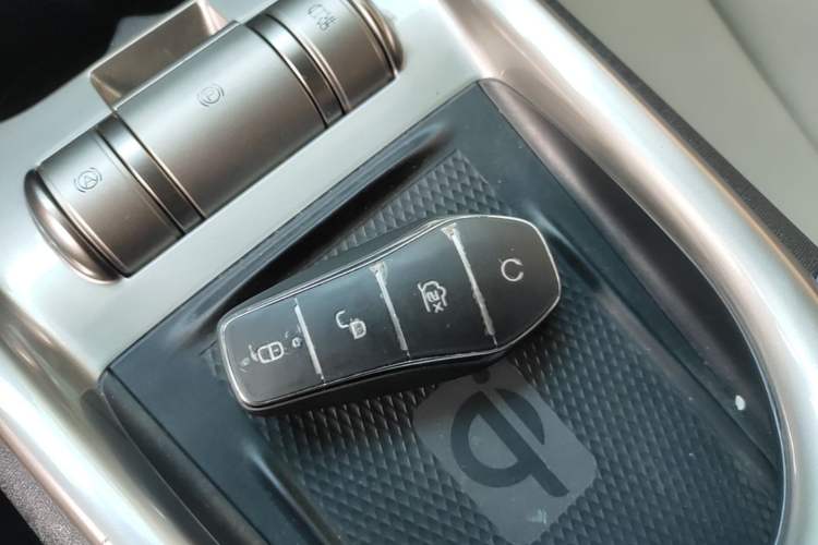 Used BYD Dolphin 2021 405 km Fashion Edition Vehicle Key