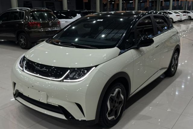 Used BYD Dolphin 2021 405 km Fashion Edition