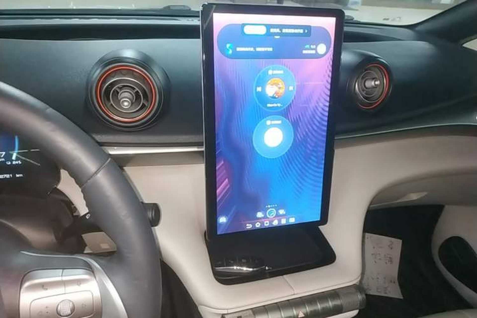 Used BYD Dolphin 2021 405 km Fashion Edition Audio And AC Panel