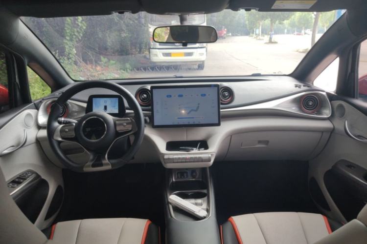 Used BYD Dolphin 2021 405 km Free Version Center Console