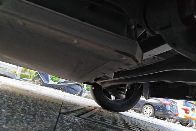 Used BYD Dolphin 2021 405 km Fashion Edition Chassis Rear Left