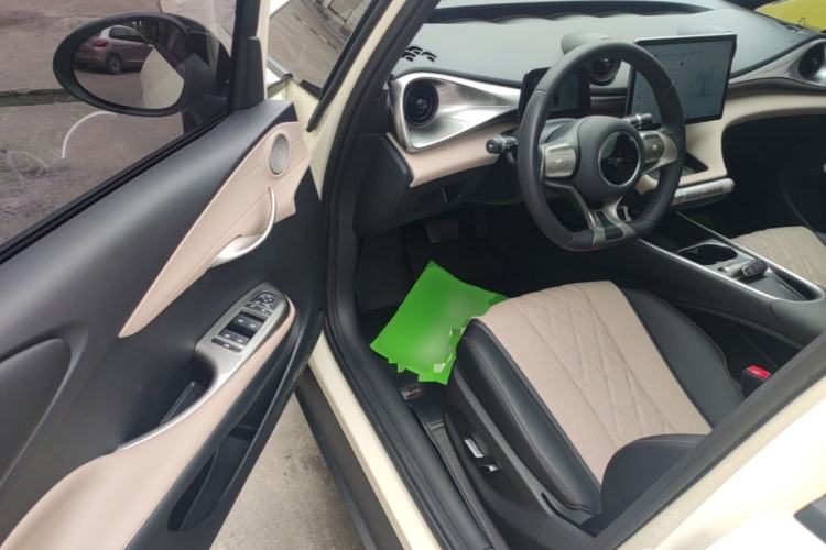Used BYD Dolphin 2021 405 km Fashion Edition Driver Seat