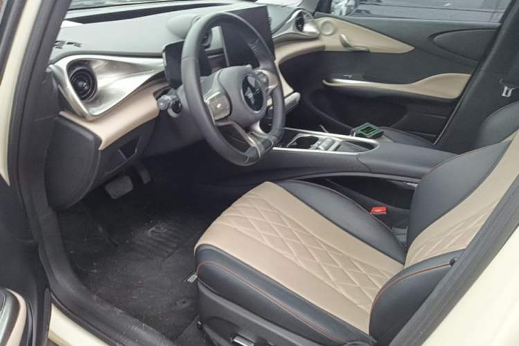 Used BYD Dolphin 2021 405 km Fashion Edition Driver Seat